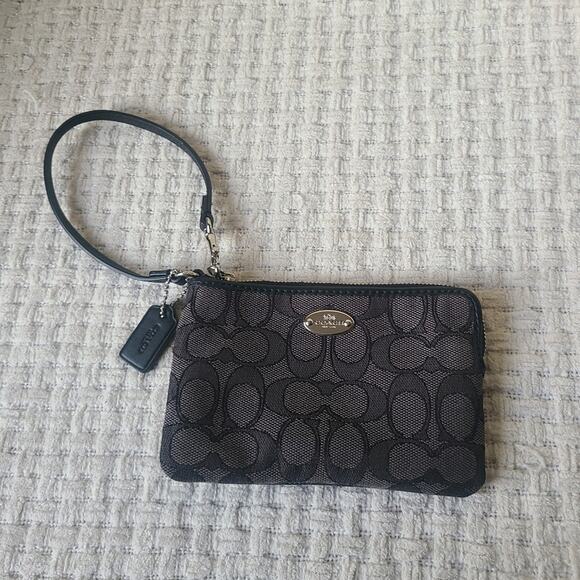 Coach Black Canvas Monogram Print Wristlet - Picture 1 of 6